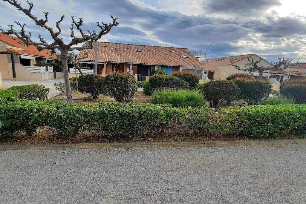 Maisonnette Entre Etang Et Plage Leucate Exterior photo